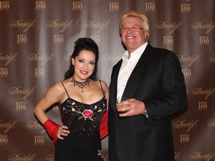 Barbara Dobbs and Ron White: A Deep Dive into Their Life and Relationship
