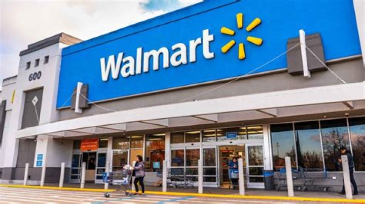 Can I vape in Walmart?