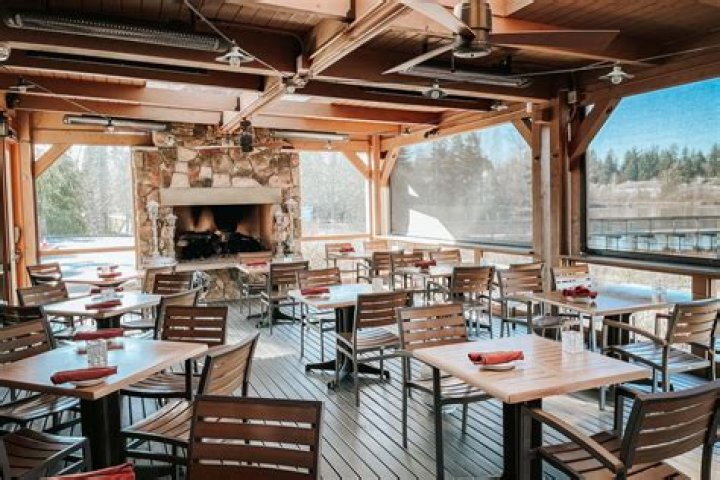 Emory's on Silver Lake Restaurant: A Culinary Gem in Everett