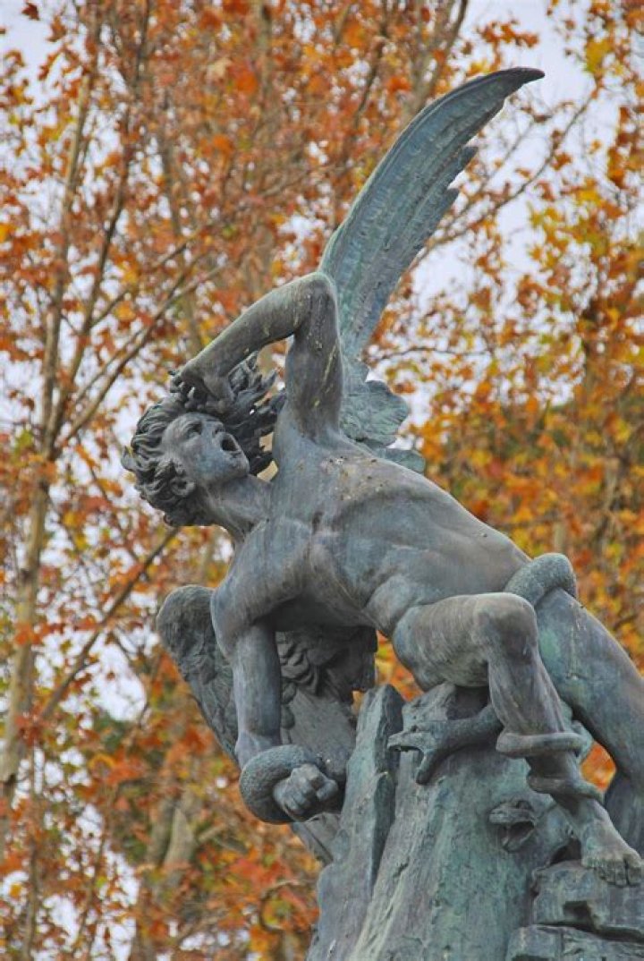 The Enigmatic Fallen Angel Statue: A Deep Dive into Its History and Significance