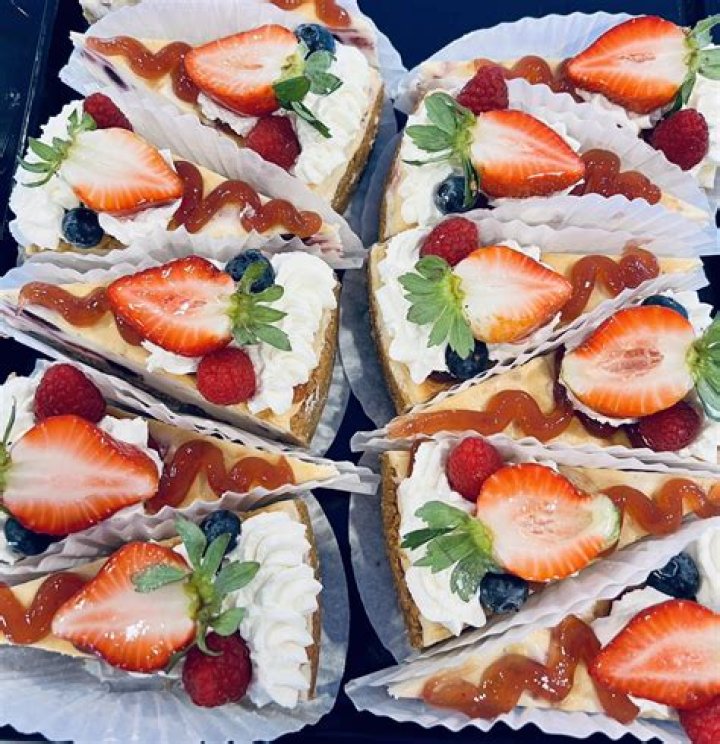 Fleur de Lis Gourmet Bakery: A Culinary Delight