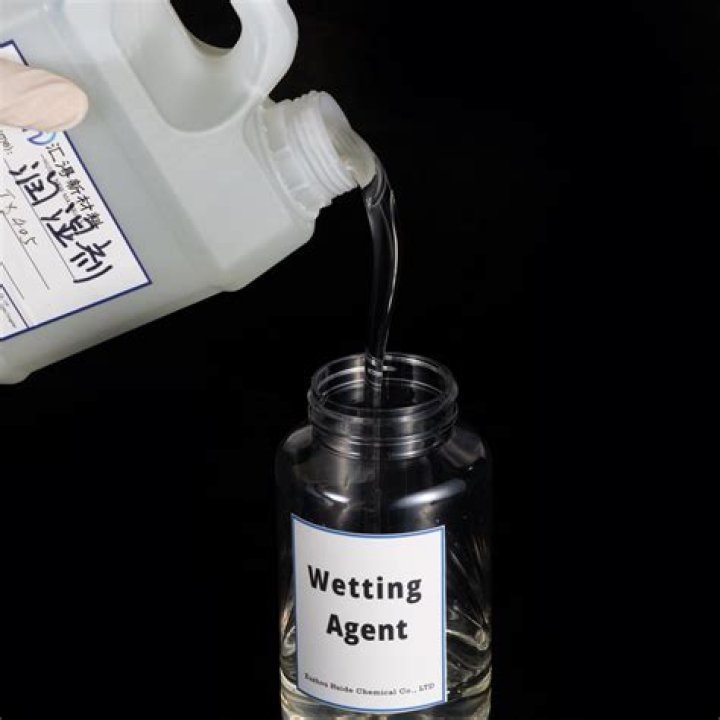 Is alcohol a wetting agent?