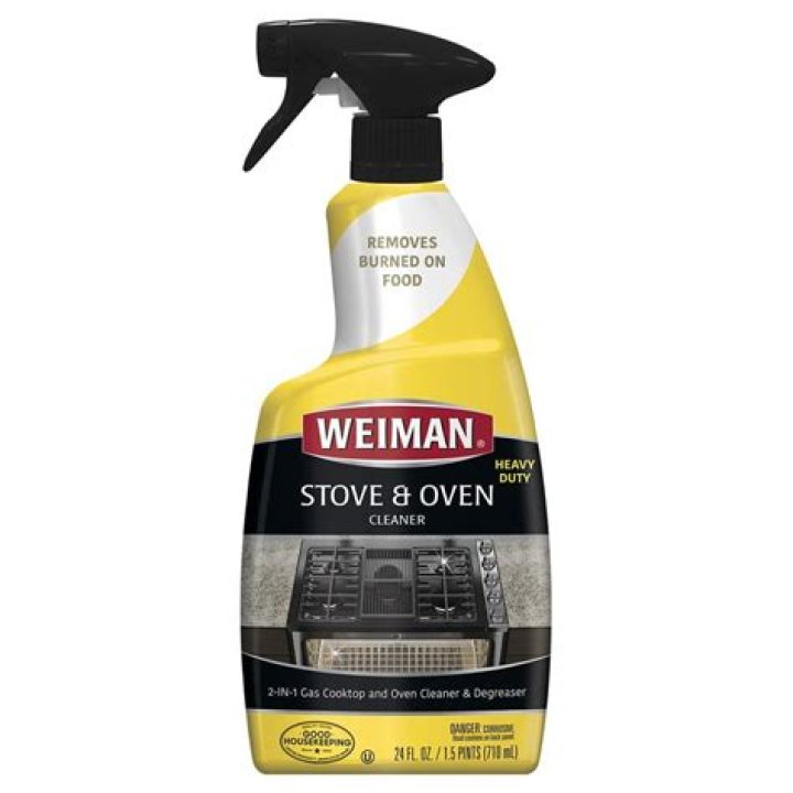 Is oven cleaner caustic soda?