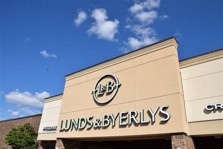 Lunds & Byerlys Nokomis: A Comprehensive Guide to a Premier Grocery Experience