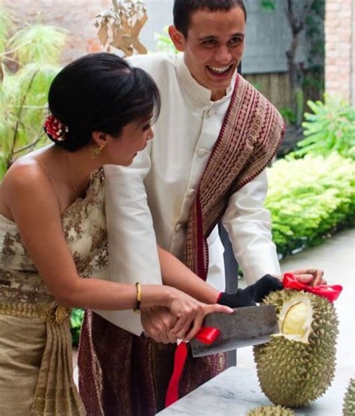 Mark Wiens Wife: A Deep Dive into the Life of Ying Wiens