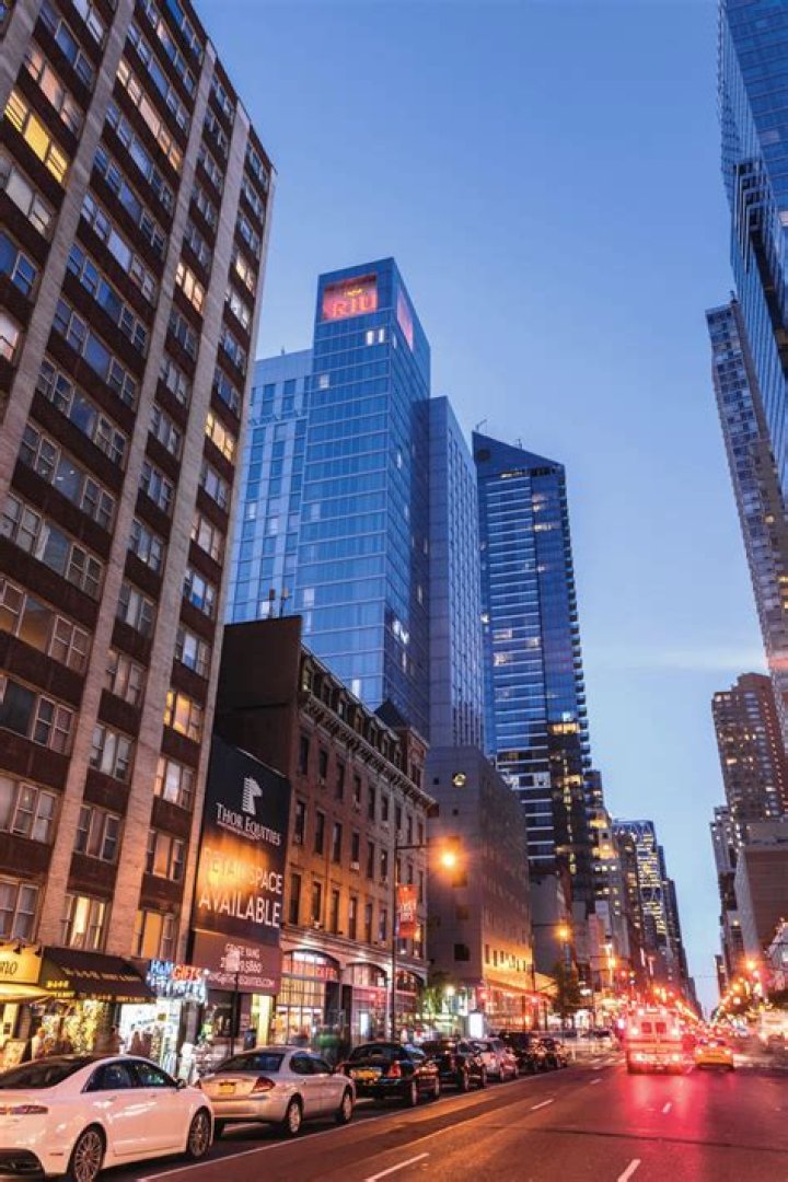 Exploring the New York RIU Times Square: A Premier Destination for Travelers