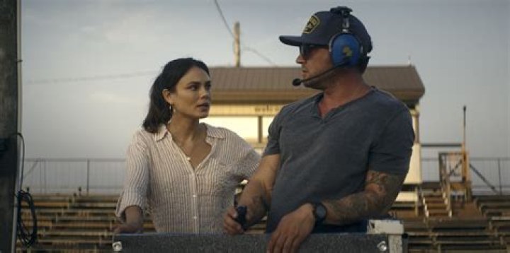 Samantha Logan: Unveiling the Story Behind Her Father