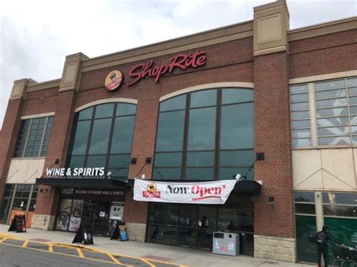 ShopRite of Englewood: Your Ultimate Grocery Destination in Englewood, NJ 07631