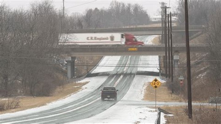 Should I use 4WD on icy roads?