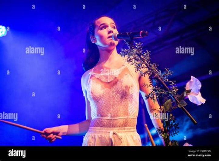 Sophie Hawley-Weld: The Rising Star in the Music Industry