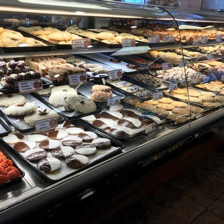 The Bagel Cafe Las Vegas: A Culinary Gem in the Heart of the Desert