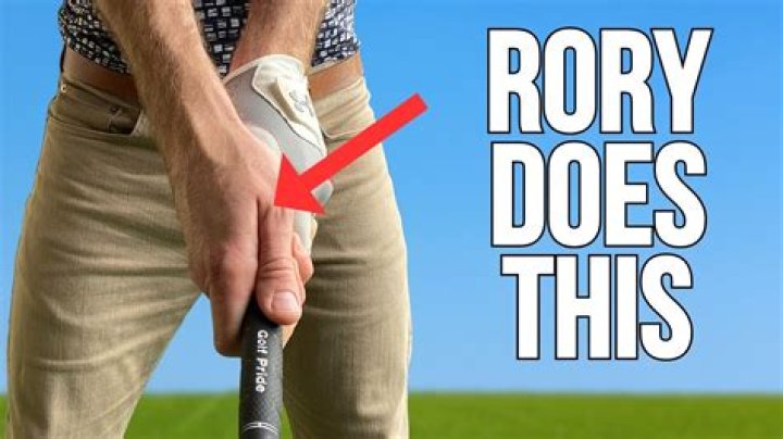 What grips Does John Daly use?